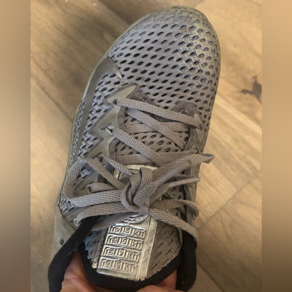 Gray/silver Metcon 6 - Picture 8 of 10